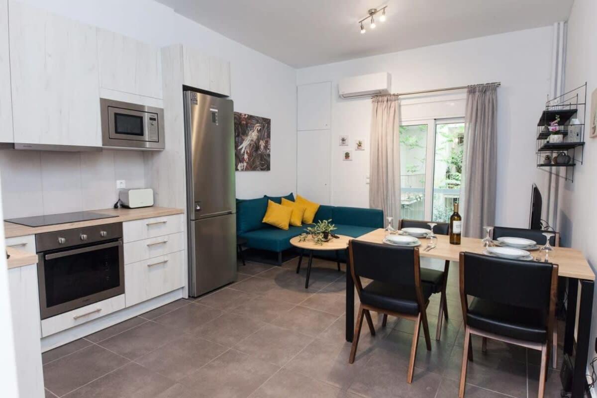 Elegant Urban Escape 1 Bd Apt In Kolonaki Apartman Athén Kültér fotó
