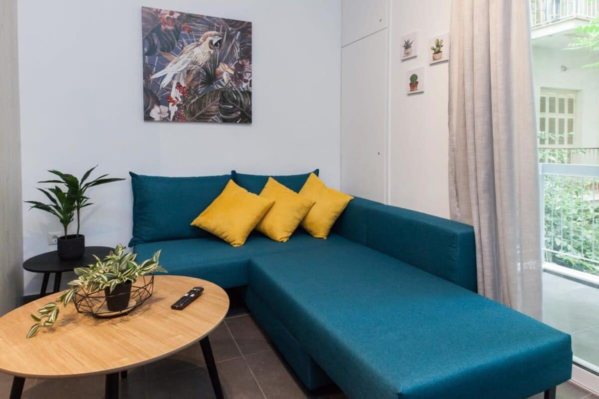 Elegant Urban Escape 1 Bd Apt In Kolonaki Apartman Athén Kültér fotó