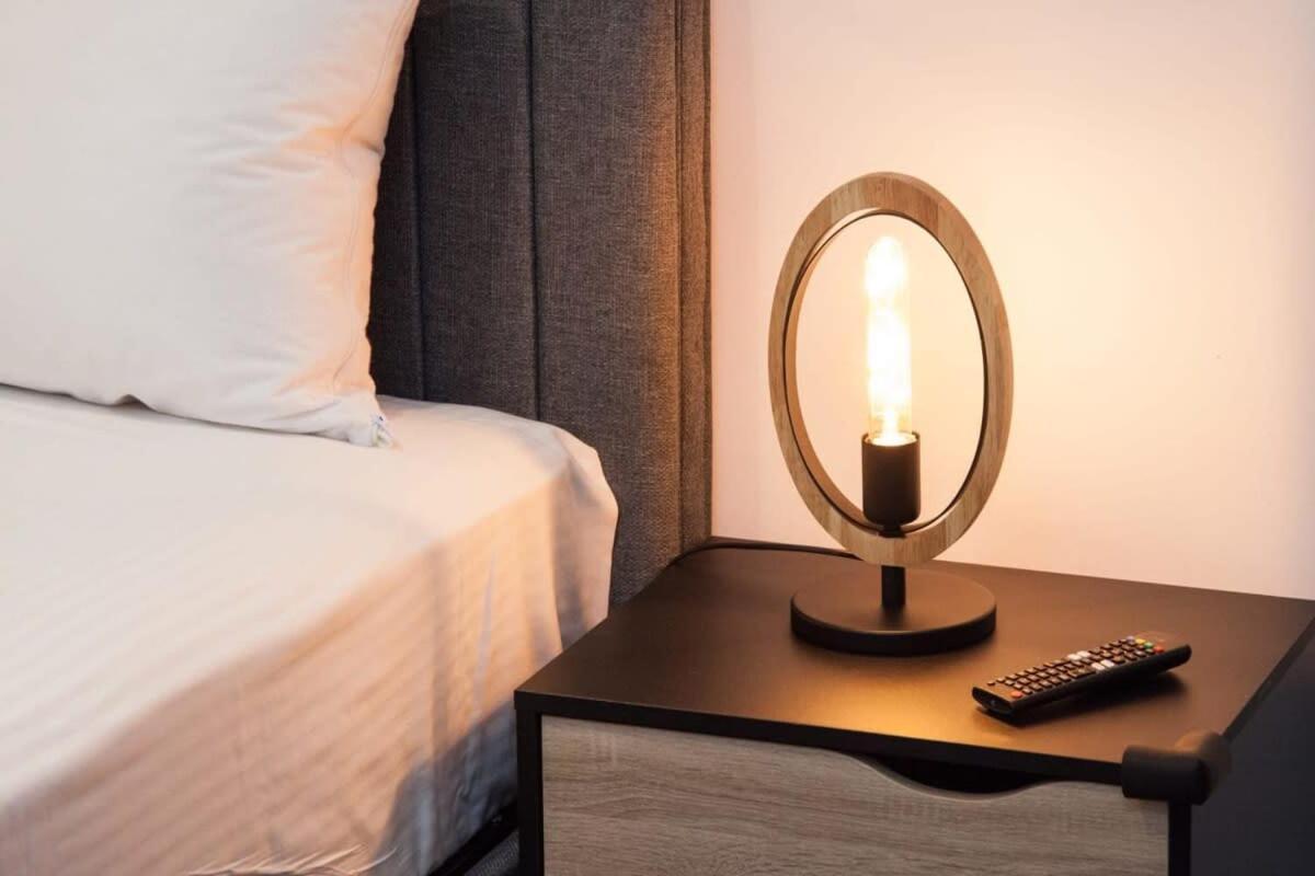 Elegant Urban Escape 1 Bd Apt In Kolonaki Apartman Athén Kültér fotó