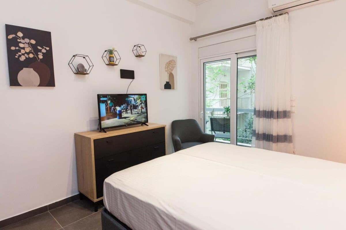 Elegant Urban Escape 1 Bd Apt In Kolonaki Apartman Athén Kültér fotó